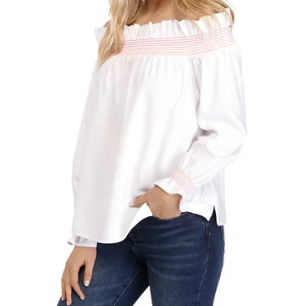 Crown & Ivy Women's White Long Sleeve Off the Shoulder Smock Ruffle Solid Top